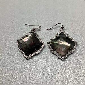 Kendra Scott Kirsten earrings, black mother of pearl